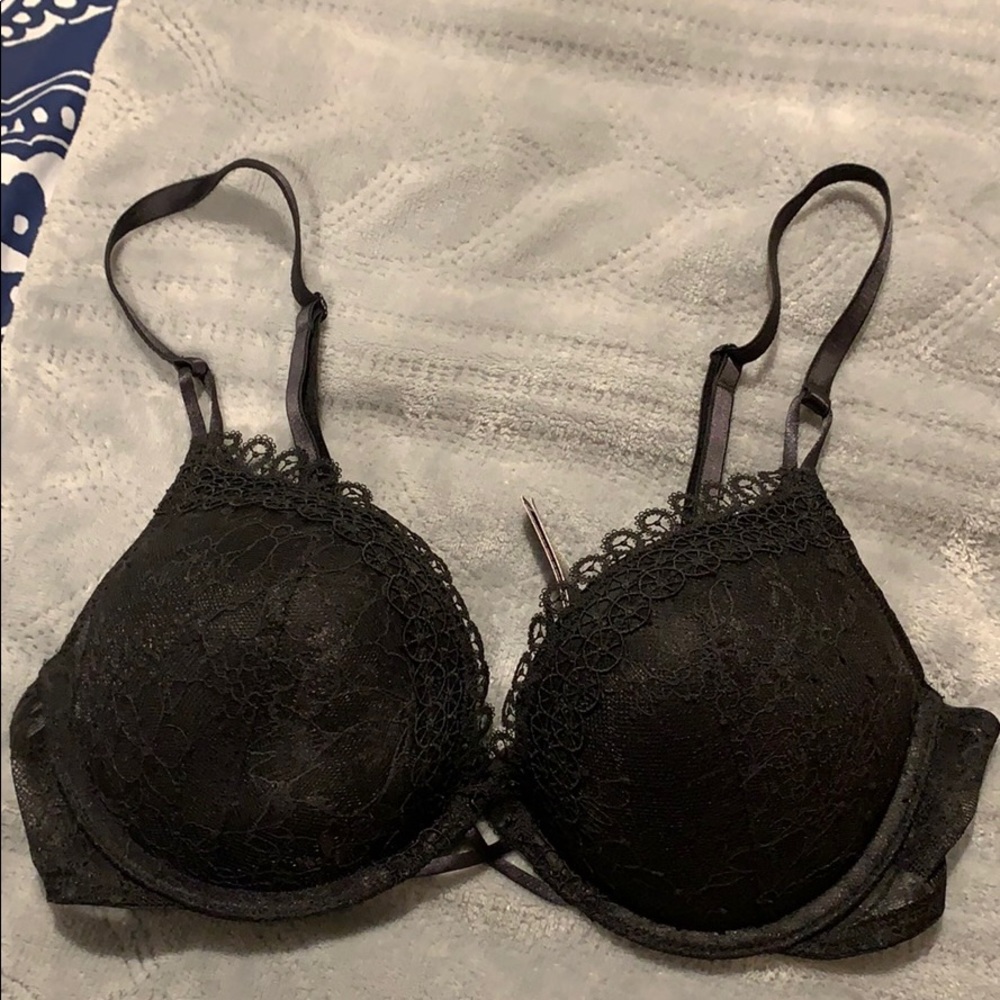 Victoria’s Secret Bombshell Bra